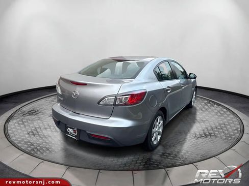 Used 2011 MAZDA MAZDA3 i Touring image 5
