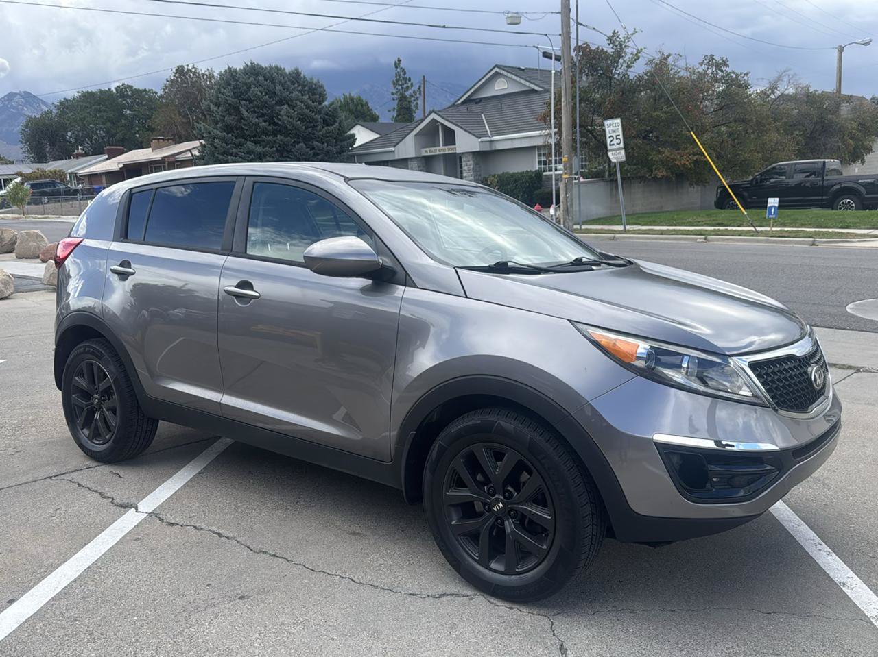 Used 2016 Kia Sportage LX FWD image 3