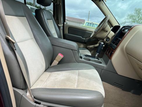 Used 2006 Ford Explorer Eddie Bauer AWD/4WD image 15