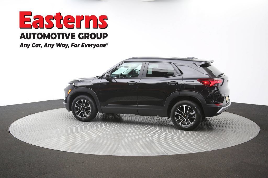 Used 2026 Chevrolet TrailBlazer LT w/ LT Cold Weather Package AWD/4WD image 61