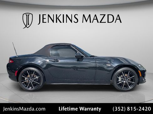 New 2026 MAZDA MX-5 Miata Grand Touring RWD image 3