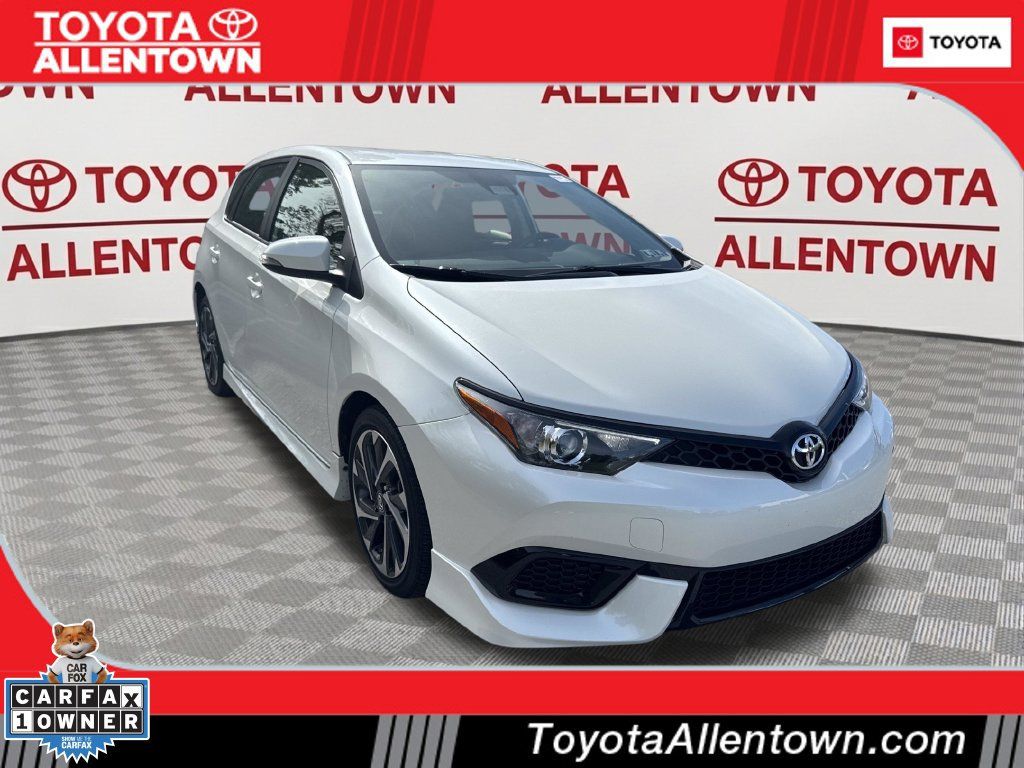 Used 2017 Toyota Corolla iM w/ Carpet Mat Package FWD 360° Tour