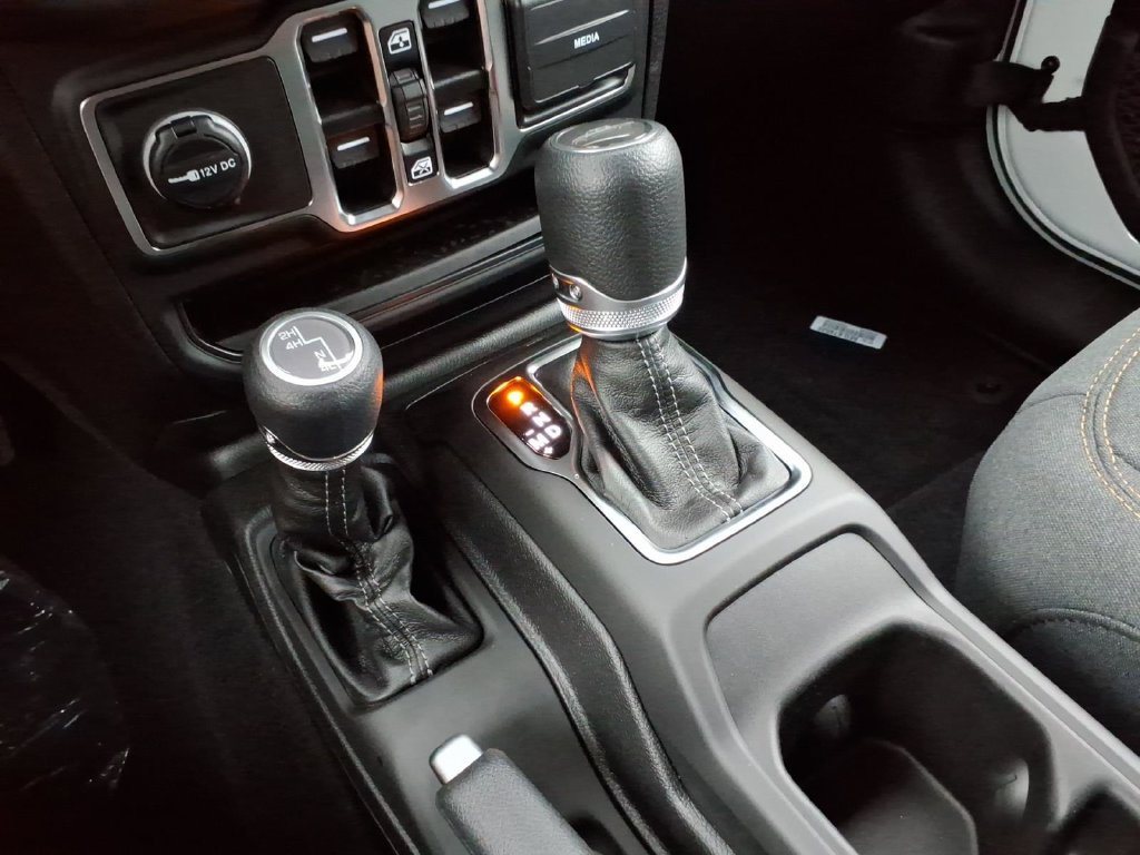 New 2027 Jeep Gladiator Sport AWD/4WD image 14