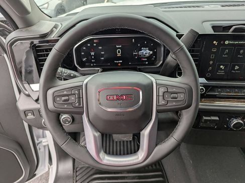 New 2026 GMC Sierra 1500 SLE w/ X31 Off-Road Package AWD/4WD image 17