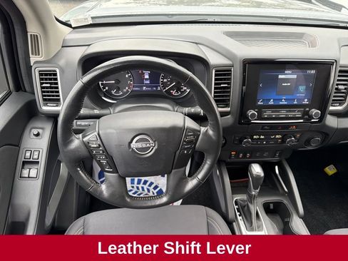 Used 2024 Nissan Frontier SV w/ SV Convenience Package image 29
