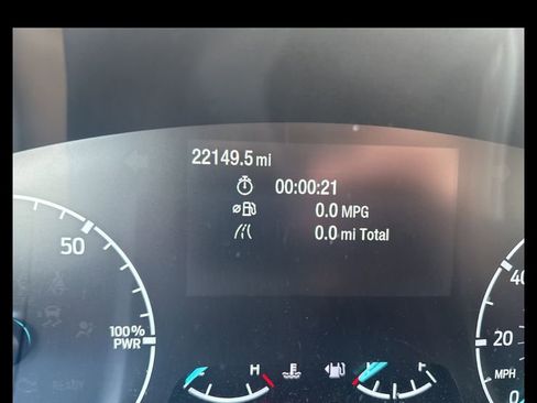 Used 2024 Ford Maverick XL FWD image 3
