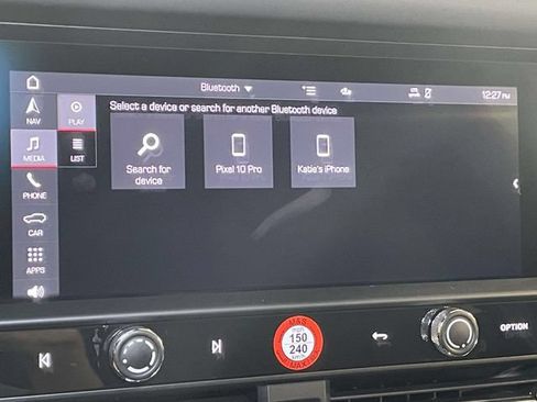 Certified 2026 Porsche Macan Turbo AWD/4WD image 29