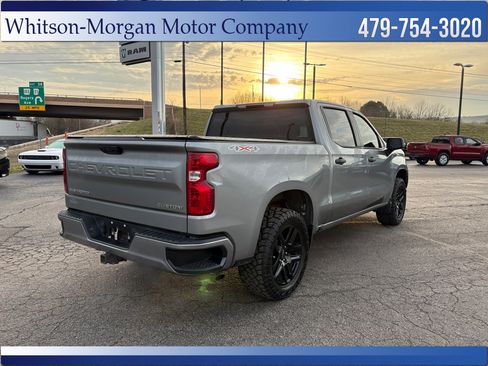 Used 2024 Chevrolet Silverado 1500 Custom image 5