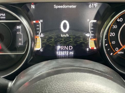 Used 2020 Jeep Gladiator Sport w/ Quick Order Package 24S image 17