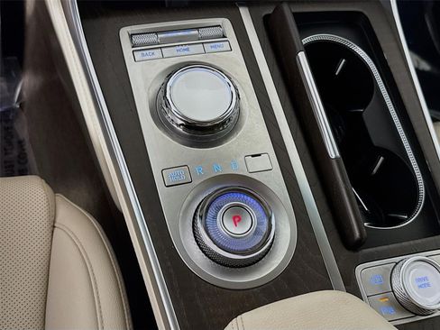 Certified 2023 Genesis GV80 3.5T AWD/4WD image 19