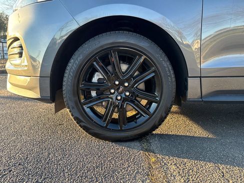 Used 2024 Ford Edge ST-Line image 22