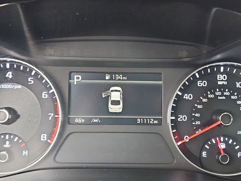 Used 2024 Kia Forte LXS image 13