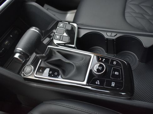 Used 2023 Kia Sportage X-Line w/ X-Line Premium Package AWD/4WD image 32