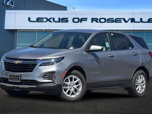 Used 2024 Chevrolet Equinox LT FWD image 1