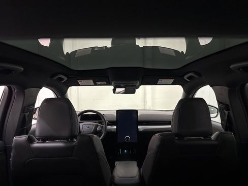 Used 2023 Ford Mustang Mach-E GT image 12