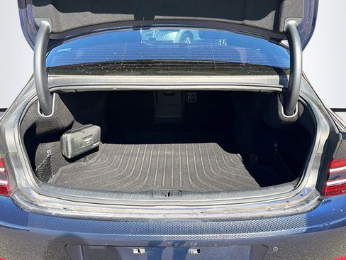 Used 2024 Genesis G80 2.5T image 12