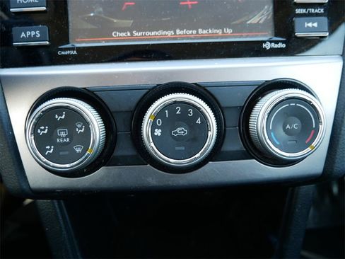 Used 2017 Subaru Crosstrek 2.0i Premium image 26