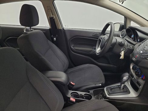 Used 2019 Ford Fiesta SE image 21