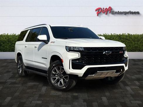 Used 2024 Chevrolet Suburban Z71 w/ Luxury Package image 59