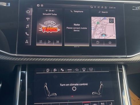 Used 2024 Audi RS Q8 4.0T w/ Black Optic Package image 12