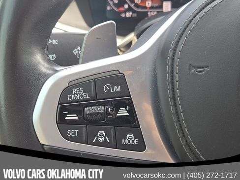 Used 2021 BMW X7 M50i AWD/4WD image 32