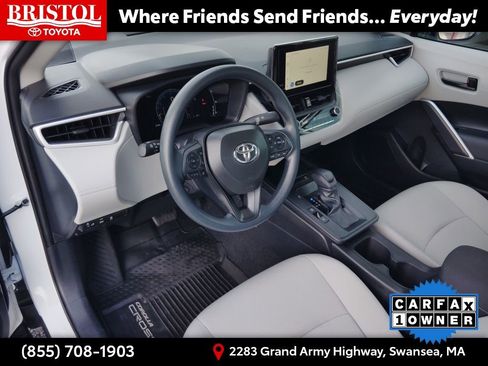 Used 2026 Toyota Corolla Cross L image 13
