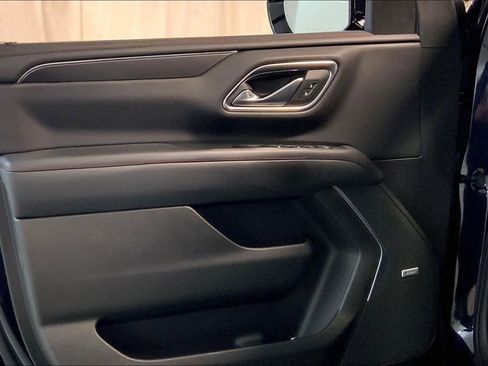 Used 2021 Chevrolet Tahoe RST w/ Luxury Package image 22