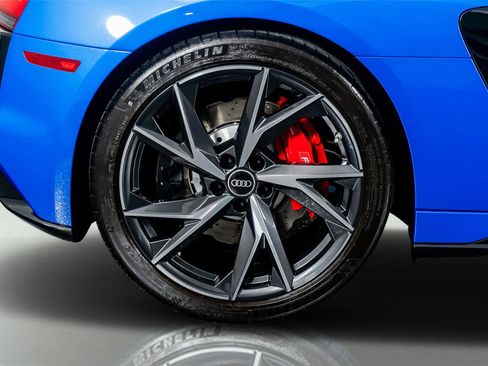 Used 2022 Audi R8 V10 performance RWD image 9