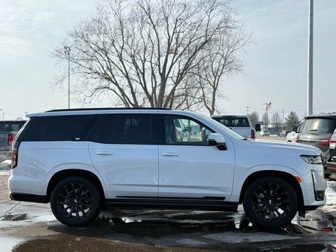 Used 2023 Cadillac Escalade Sport Platinum w/ LPO, ONYX Package image 49