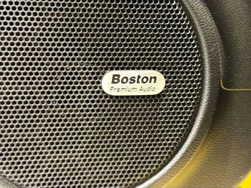 Used 2010 Chevrolet Camaro SS w/ Black Stripe Package image 16