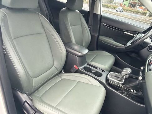 Certified 2024 Kia Seltos SX image 17