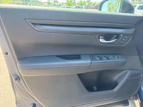 Used 2025 Honda CR-V Sport-L image 9