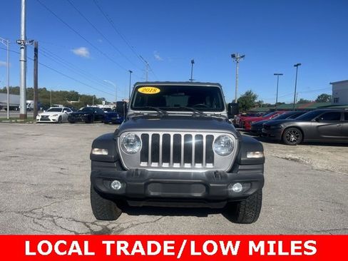 Used 2018 Jeep Wrangler Unlimited Sport S image 2
