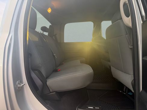 Used 2016 RAM 1500 Tradesman w/ Popular Equipment Group image 11