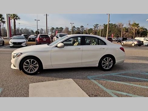 Used 2016 Mercedes-Benz C 300 Sedan image 27