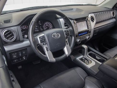 Used 2018 Toyota Tundra Platinum image 13