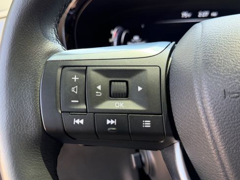 Used 2024 INFINITI QX60 Luxe AWD/4WD image 11