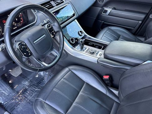 Used 2020 Land Rover Range Rover Sport HSE image 9