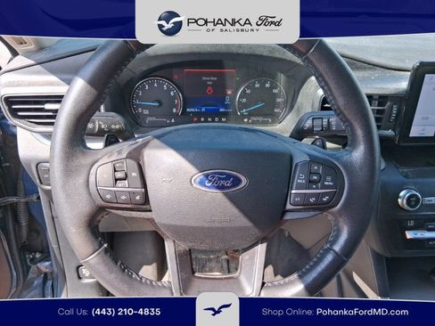 Used 2020 Ford Explorer XLT w/ Equipment Group 202A AWD/4WD image 10