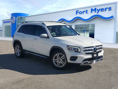 Used 2021 Mercedes-Benz GLB 250 4MATIC w/ Premium Package