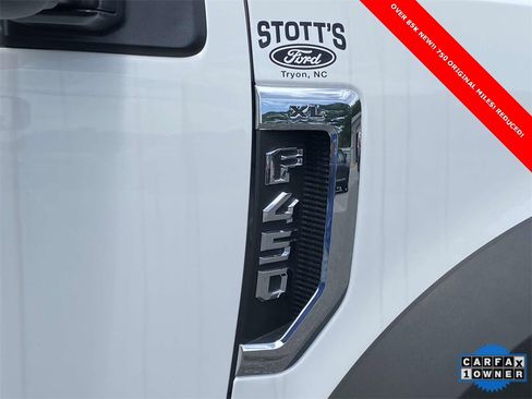 Used 2022 Ford F450 XL w/ Power Equipment Group image 9