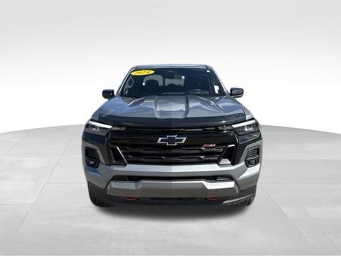 Used 2024 Chevrolet Colorado Z71 w/ Advanced Trailering Package AWD/4WD image 7