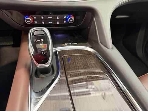 Used 2021 Buick Enclave Avenir w/ Avenir Technology Package image 15