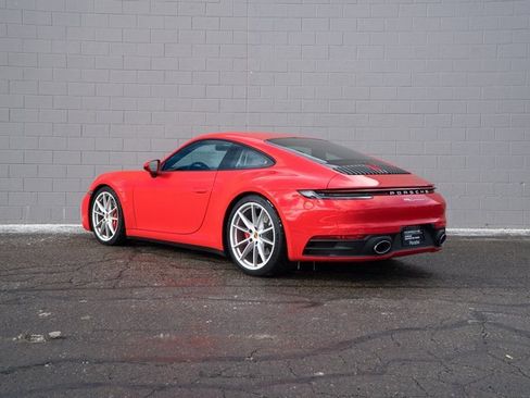 Certified 2020 Porsche 911 Carrera 4S image 3