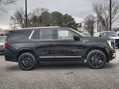 New 2026 GMC Yukon Elevation image 9