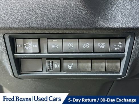 Used 2022 Toyota Tundra SR5 image 9