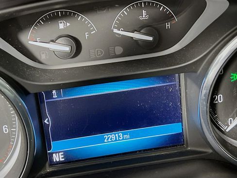 Certified 2020 Buick Envision Essence image 11