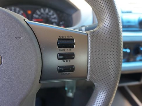 Used 2008 Nissan Frontier SE w/ SE Value Truck Pkg RWD image 7