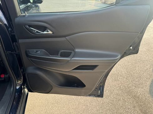 Used 2017 GMC Acadia SLT FWD image 21