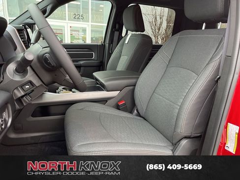 New 2026 RAM 3500 Big Horn AWD/4WD image 4